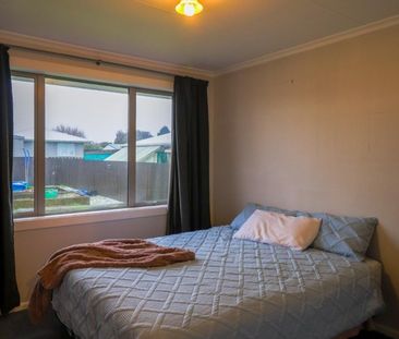 Wonderful Waiau Cres! - Photo 2