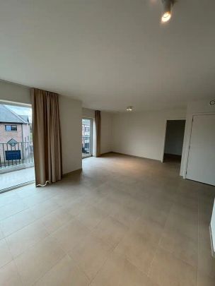 Eerste bewoning: Stijlvol en zorgeloos huren in het hart van Koningslo - Photo 1