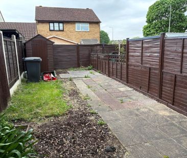 Worle, Weston-super-Mare, North Somerset - Photo 4