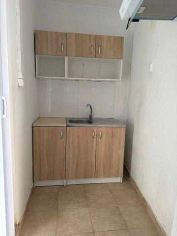 Studio/Γκαρσονιέρα για ενοικίαση Τρωάδα (Νεάπολη) - Photo 2