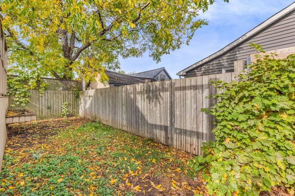 For Lease - 10 Locarno Avenue, Hamilton, Ontario - Photo 1
