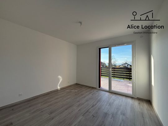 Location Appartement 2 pièces 42m² THONON LES BAINS 74200 - Photo 1