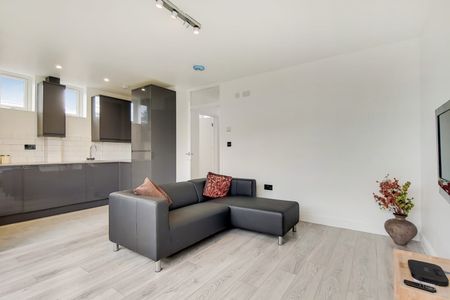 1 Bed Flat, Virginia Walk, SW2 - Photo 2