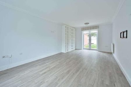 Wright Close, Bushey, WD23 - Photo 3