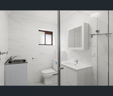 22 Fiona Street, Point Clare, NSW 2250 - Photo 1