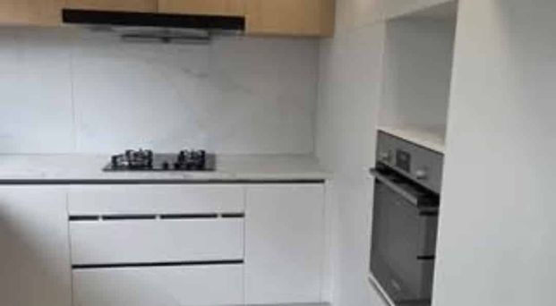 Brand new 2 storey - Photo 1