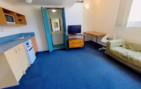 1 bed 1 bath-1070 - Photo 3