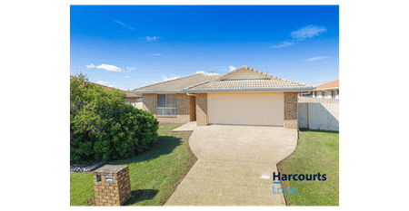 Spacious 4-Bed Home with Entertainment Spaces - Photo 2