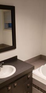 Appartement de 3 chambres à louer dans un duplex - Photo 4