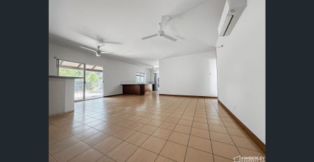 Spacious Home in Cable Beach Available Now - Photo 3