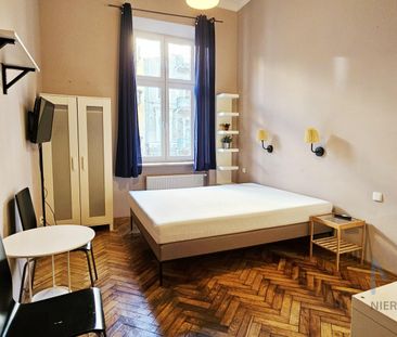 minimalistyczne studio w Starym Mieście - Photo 3