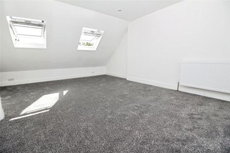 4 bedroom terraced house to rent - Photo 4