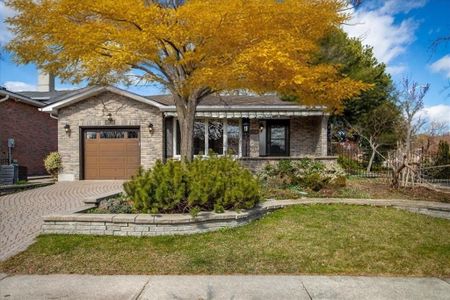 For Lease - 485 Gowland Crescent, Milton, Ontario - Photo 4