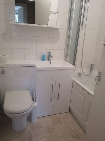 2 Bed Flat, Lissenden Gardens, NW5 - Photo 2