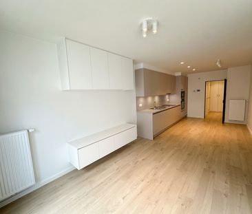 modern energiezuinig, 1-slaapkamerappartement in hartje Kortrijk - Foto 6