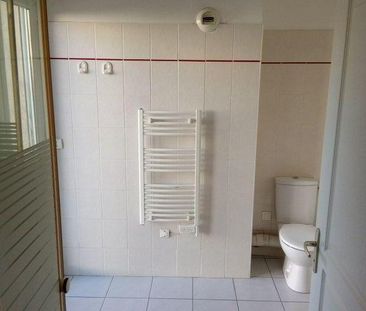 Location Appartement 2 pièces 45m² LE CANNET 06110 - Photo 4