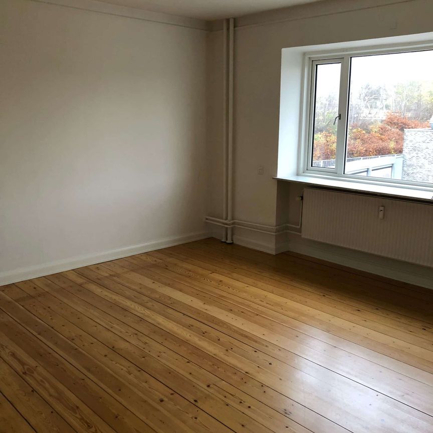 2-værelses lejlighed - Photo 1