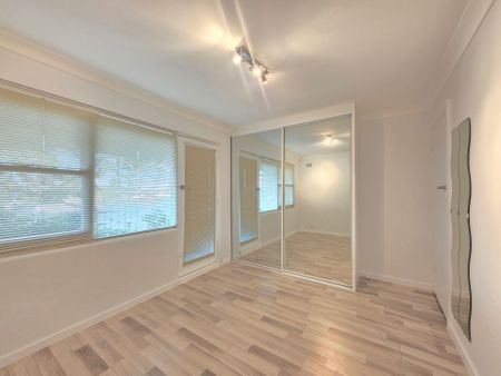 WELL-PRESENTED 2-BEDROOM UNIT FOR RENT - Photo 2