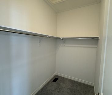 For Lease - 45 Gledhill Crescent, Cambridge, Ontario - Photo 3