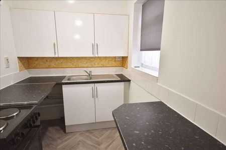 Barleyfield, Bamber Bridge, Preston, PR5 - Photo 2