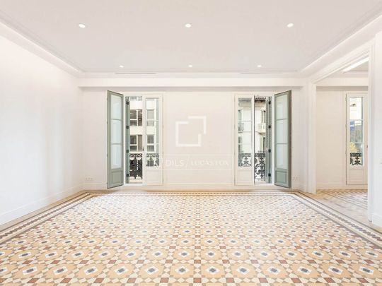 BARCELONA, Catalonia 08007 - Foto 1