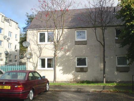 35 Merkland Place, AB24 3HZ, Aberdeen - Photo 4