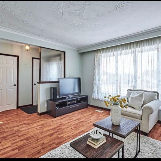 For Lease - 901 Crocus Crescent, Whitby, Ontario - Photo 1