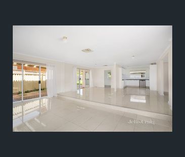 11 Clarks Rd, Keilor East, Vic 3033 - Photo 3