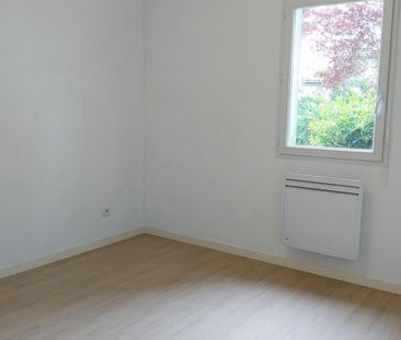 Location Appartement 2 pièces 41m² DAX 40100 - Photo 4