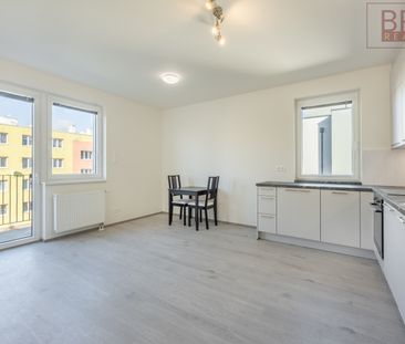 Pronájem bytu 2+kk 39 m², Karla Čapka, Unhošť - Photo 6
