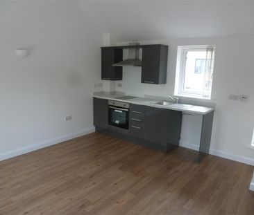 1 bedroom property to rent - Photo 2