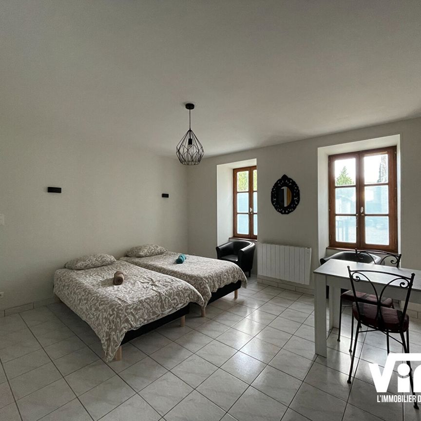Studio meublé Châlus - Photo 1