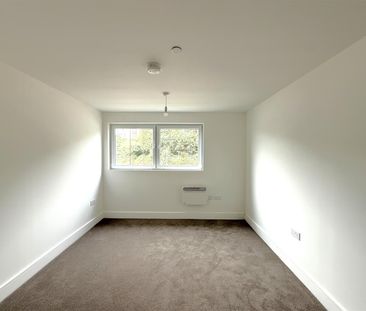 Flat 30, 2 Martin Court, Hastings, TN34 1DY - Photo 6