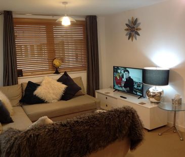 2 Bed Flat, Royal Quay, L3 - Photo 2