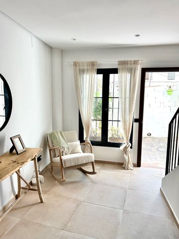 Townhouse · Estepona - Photo 3