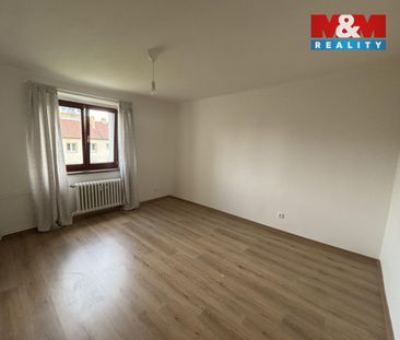 Pronájem bytu 2+1 60 m², Družstevní 1152, Beroun - Photo 2