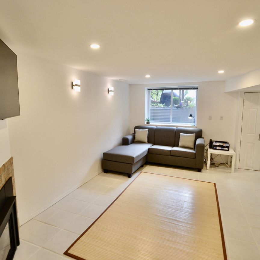 For Lease - 180 Madison Avenue Unit# Lower, Toronto, Ontario - Photo 1