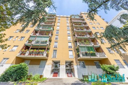 Trilocale in Affitto in Via Privata Rosalba Carriera 5 a Milano - Foto 2