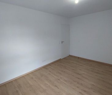 location Appartement T2 DE 43.9m² À SAINT EGREVE - Photo 5