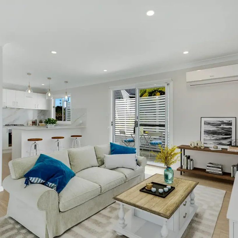 STYLISH TWO-BEDROOM GRANNY FLAT WITH SEAMLESS INDOOR/OUTDOOR LIVING - Photo 1