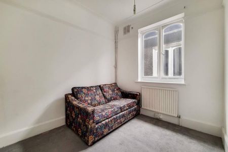 5 bedroom semi-detached house to rent - Photo 2