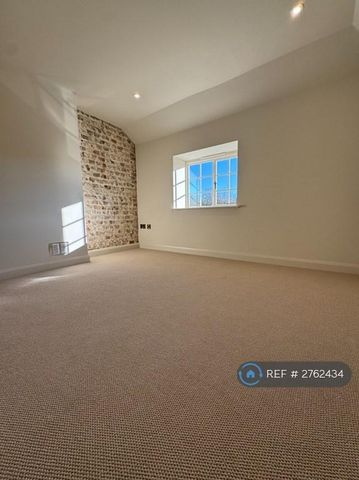 3 bedroom detached house to rent - Photo 4