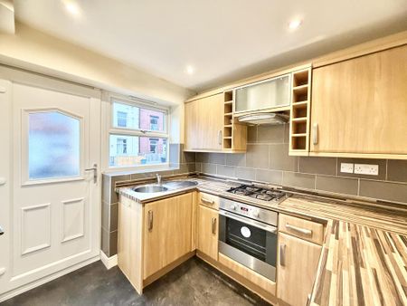 3 bedroom townhouse to rent - Photo 5