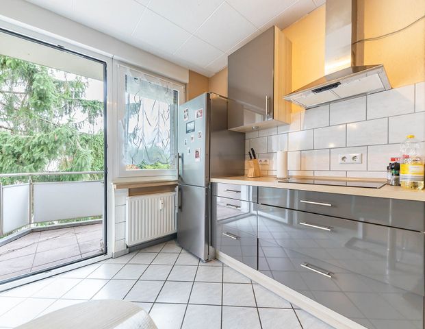 Würselen: Möblierte 3-Zimmer-Wohnung mit Balkon zu vermieten! - Photo 1