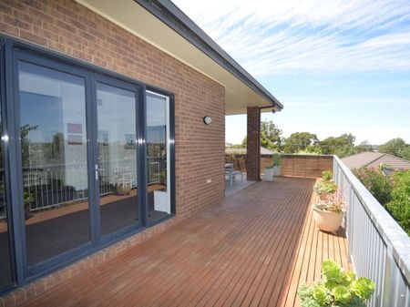 2 Ingleton Street, North Bendigo - Photo 2