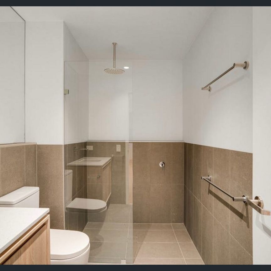 Hi I'm New Around Here - Photo 1