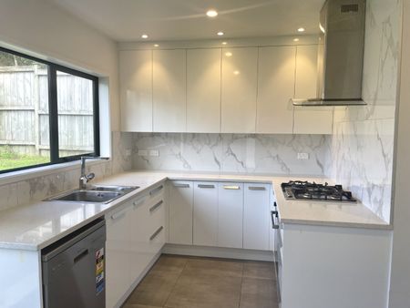 62a Cardiff Road, Pakuranga, Auckland - Photo 3