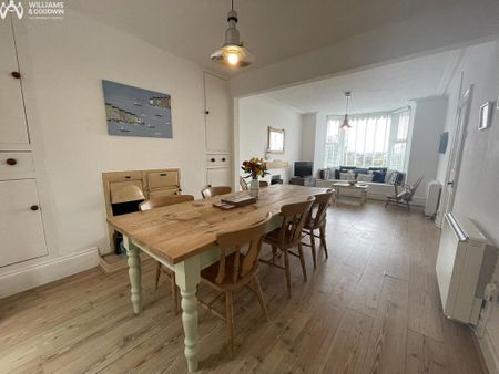 5 bedroom terraced house to rent - Photo 4