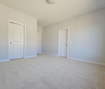 For Lease - 23 Freeman Williams Street, Markham, Ontario - Photo 6