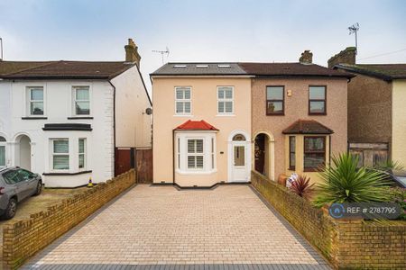 Studio to rent - Photo 5